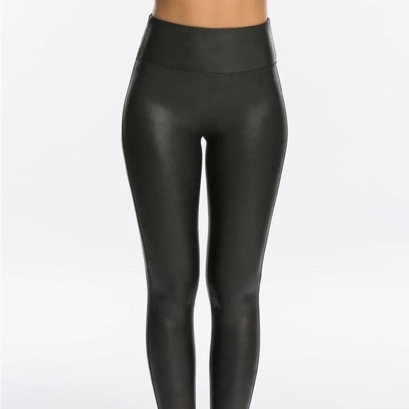 SPANX Pants - Spanx Faux Leather Leggings, #1 BEST-SELLING STYLE, Size M, Excellent Condition